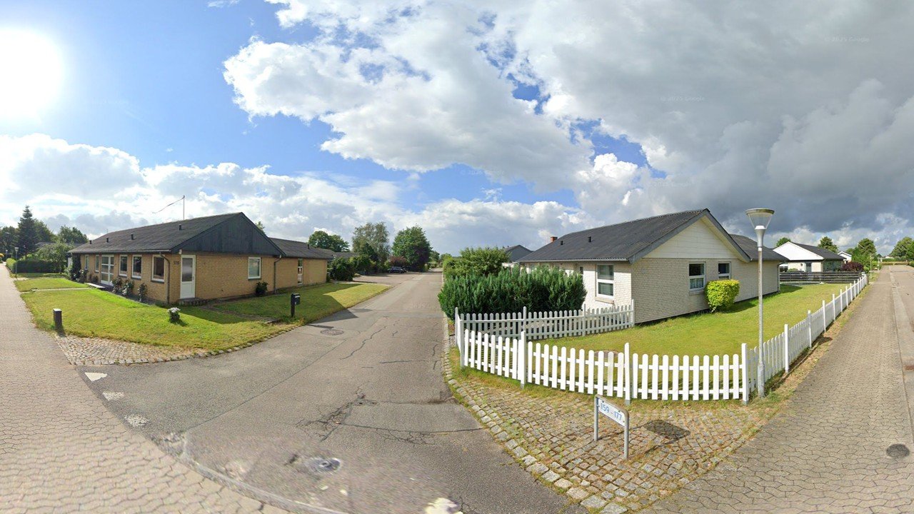 A residential street in Norway. Image: Google Street View, © Google.